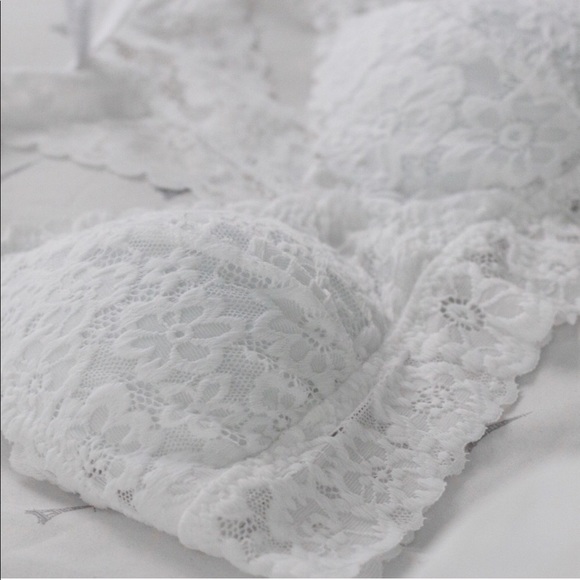 Lex Lace Bralette - Picture 7 of 8